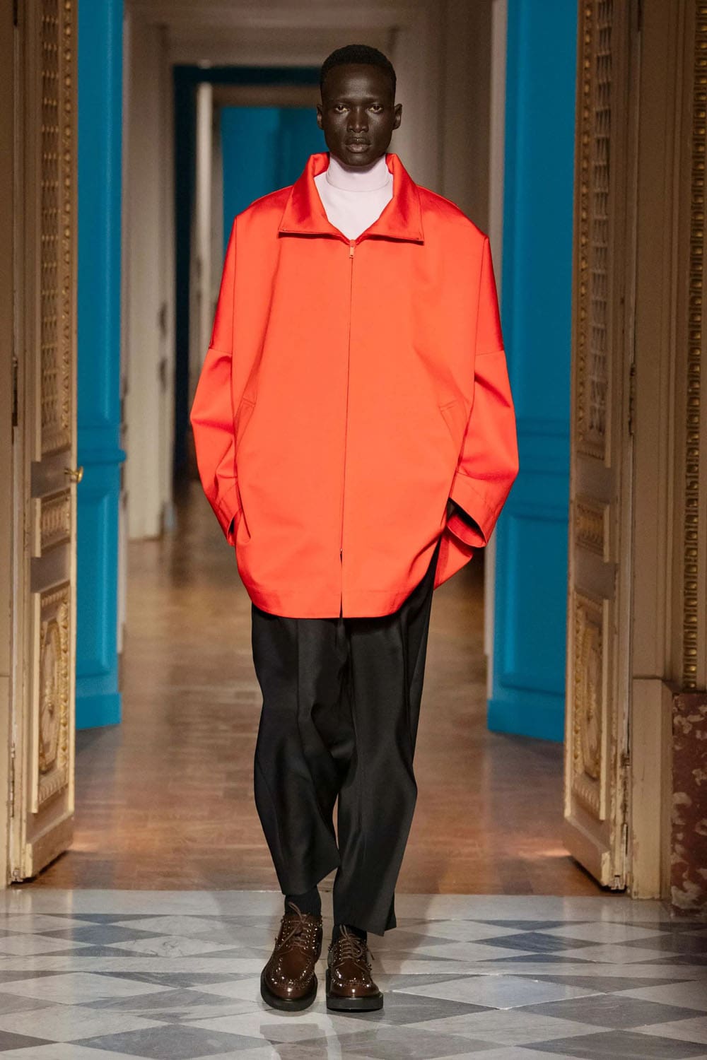 Valentino Fall Winter 2024 2025 Men Runway Magazine (25)