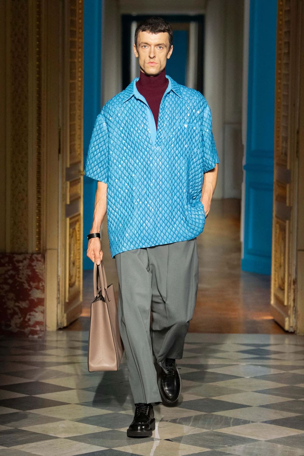 Valentino Fall Winter 2024 2025 Men Runway Magazine (36)