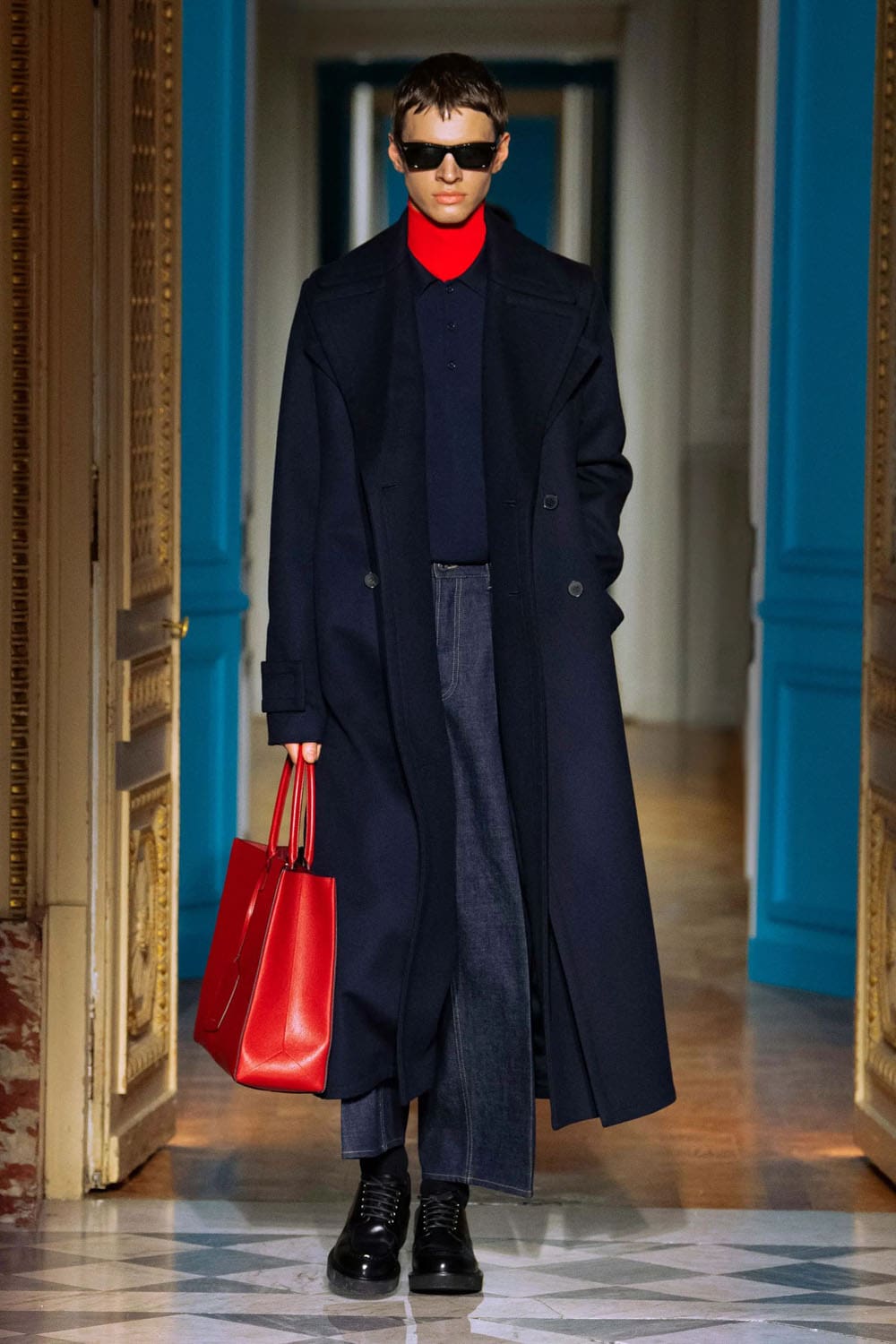 Valentino Fall Winter 2024 2025 Men Runway Magazine (45)