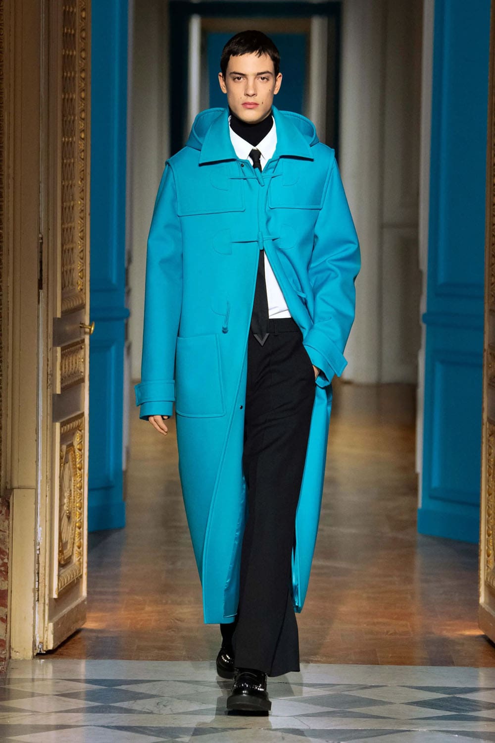 Valentino Fall Winter 2024 2025 Men Runway Magazine (50)