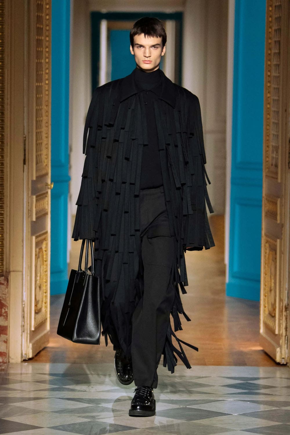 Valentino Fall Winter 2024 2025 Men Runway Magazine (7)