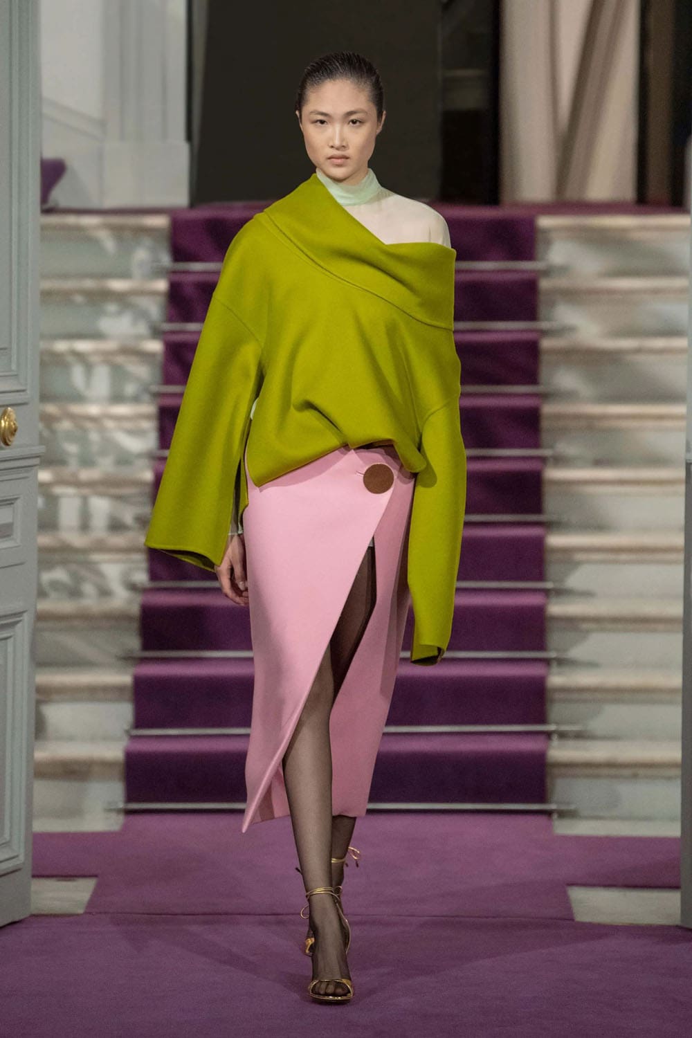 Valentino Haute Couture Spring Summer 2024 Runway Magazine (44)