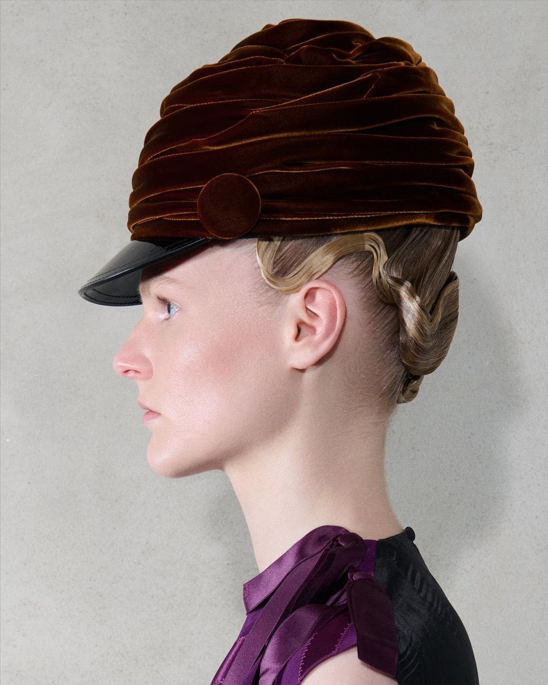 16 Prada Fall Winter 2024 2025 Beauty Runway Magazine