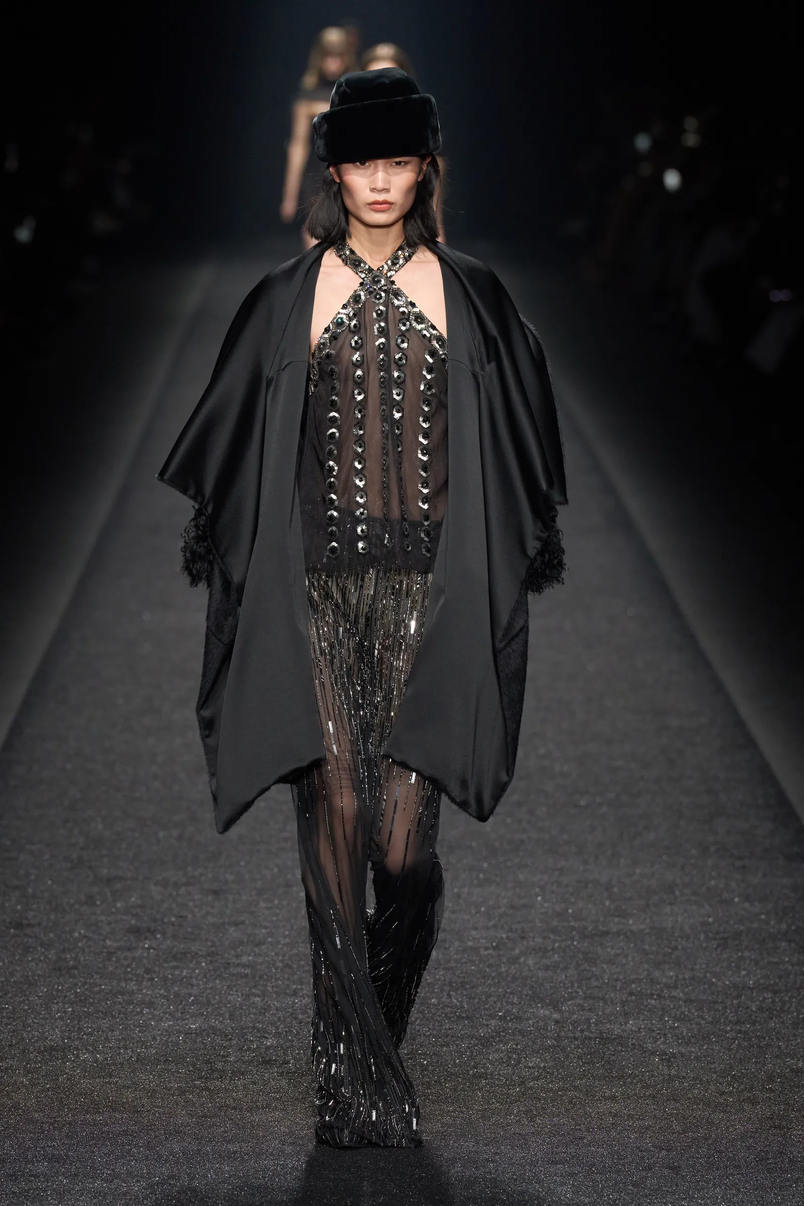 Queda de Alberta Ferretti 2024 2025 Runway Revista (38)