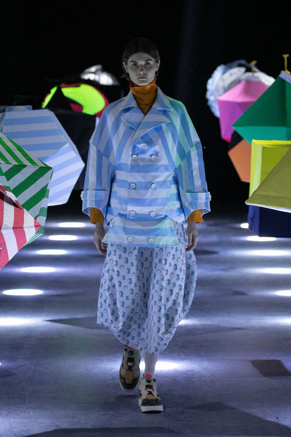 Anrealage Autunno Inverno 2024 2025 Runway Magazine (22)
