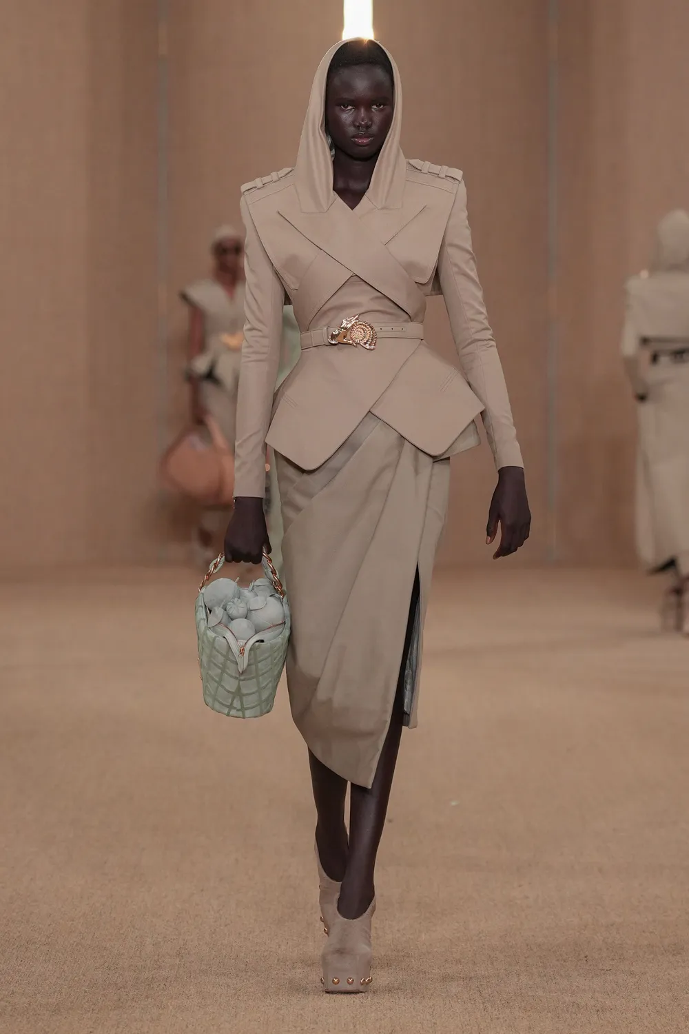 Balmain Automne 2024 Balmain Automne Hiver 2024 2024 Runway Magazine (5)