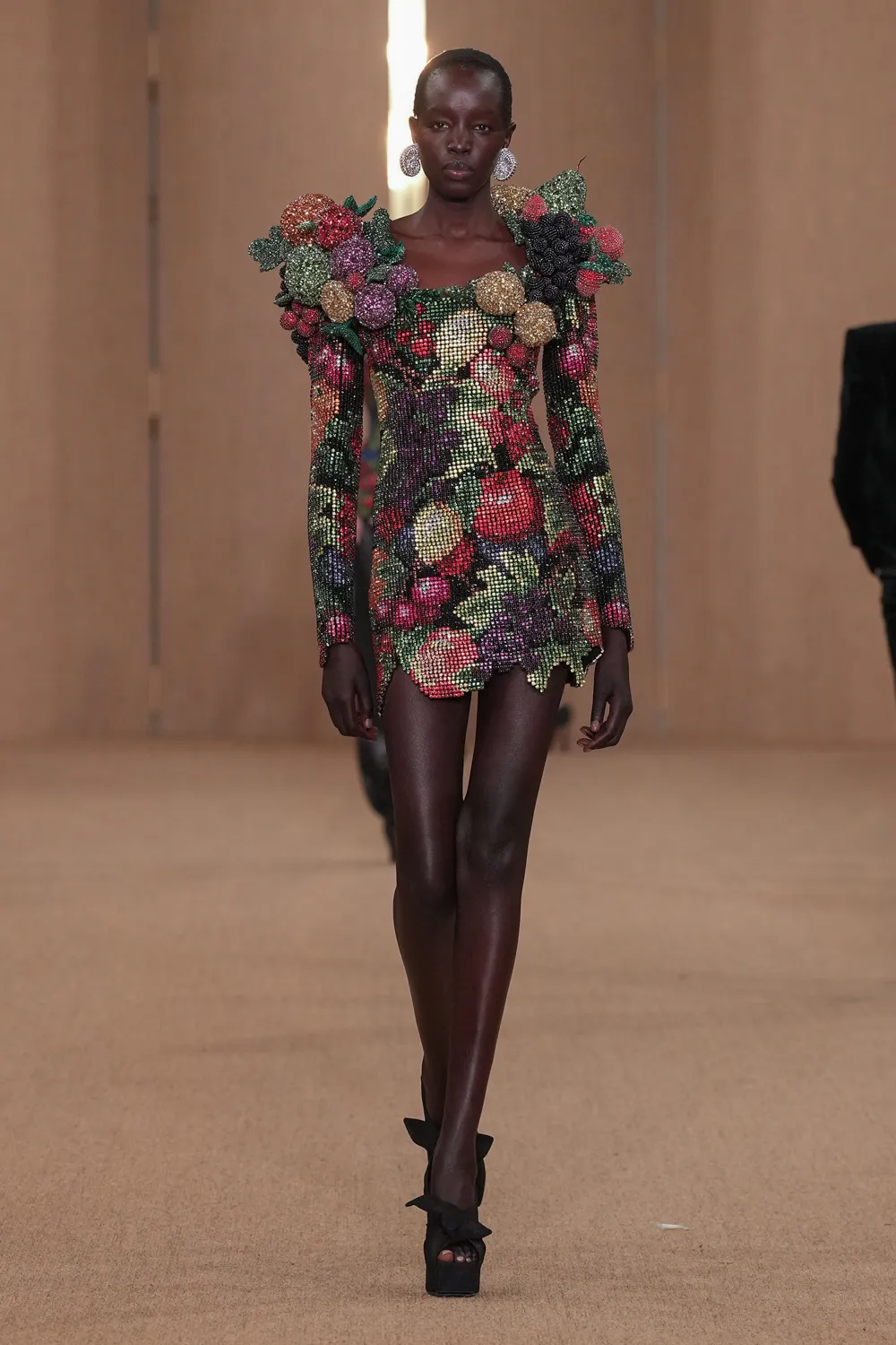 Balmain Automne 2024 Balmain Automne Hiver 2024 2024 Runway Magazine (52)