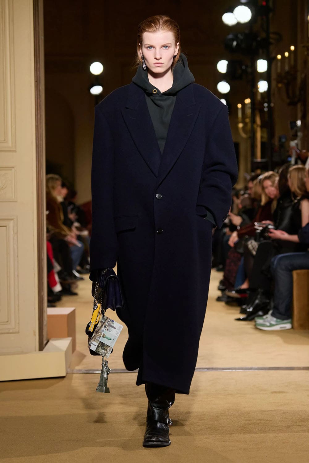Caduta dell'allenatore 2024 2025 Runway Magazine (9)