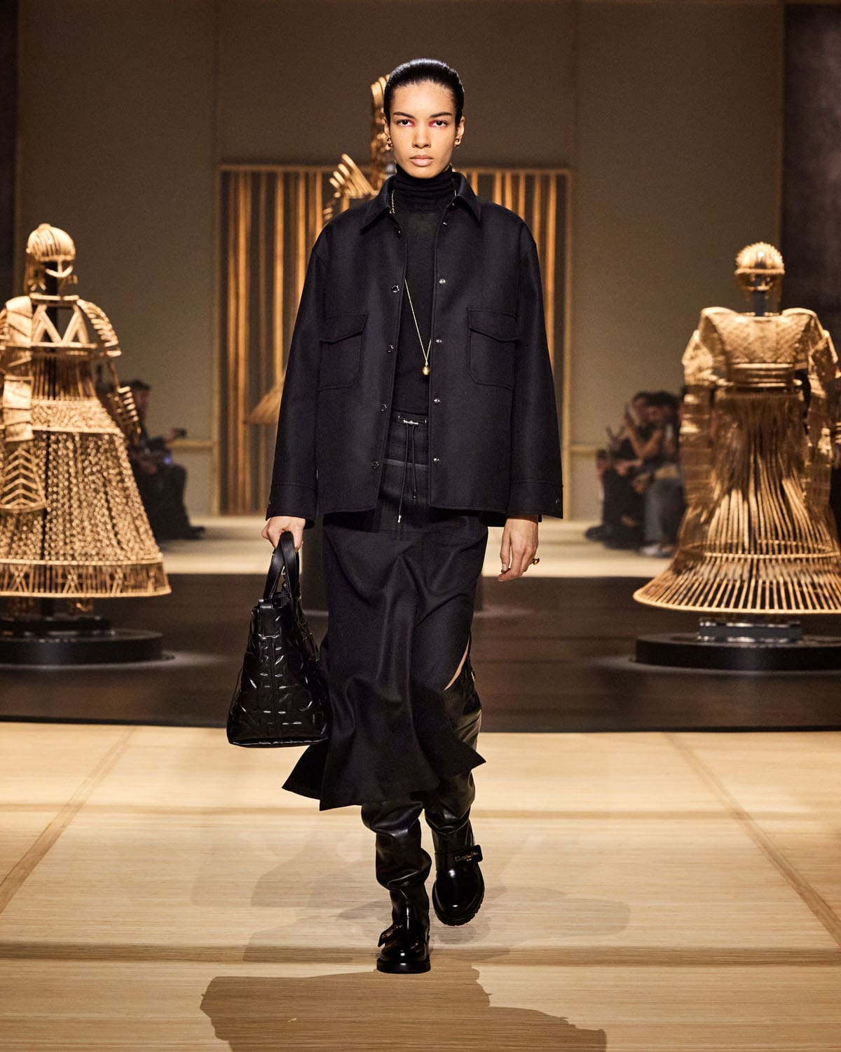 Dior Autunno Inverno 2024 2025 Donne Runway Magazine (19)