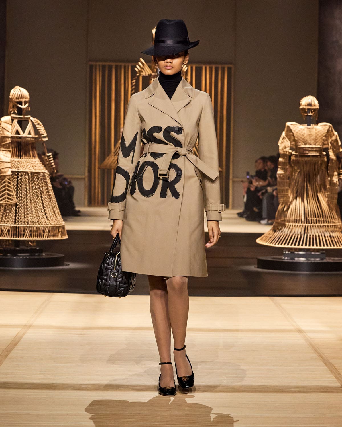 Dior Autunno Inverno 2024 2025 Donne Runway Magazine (3)