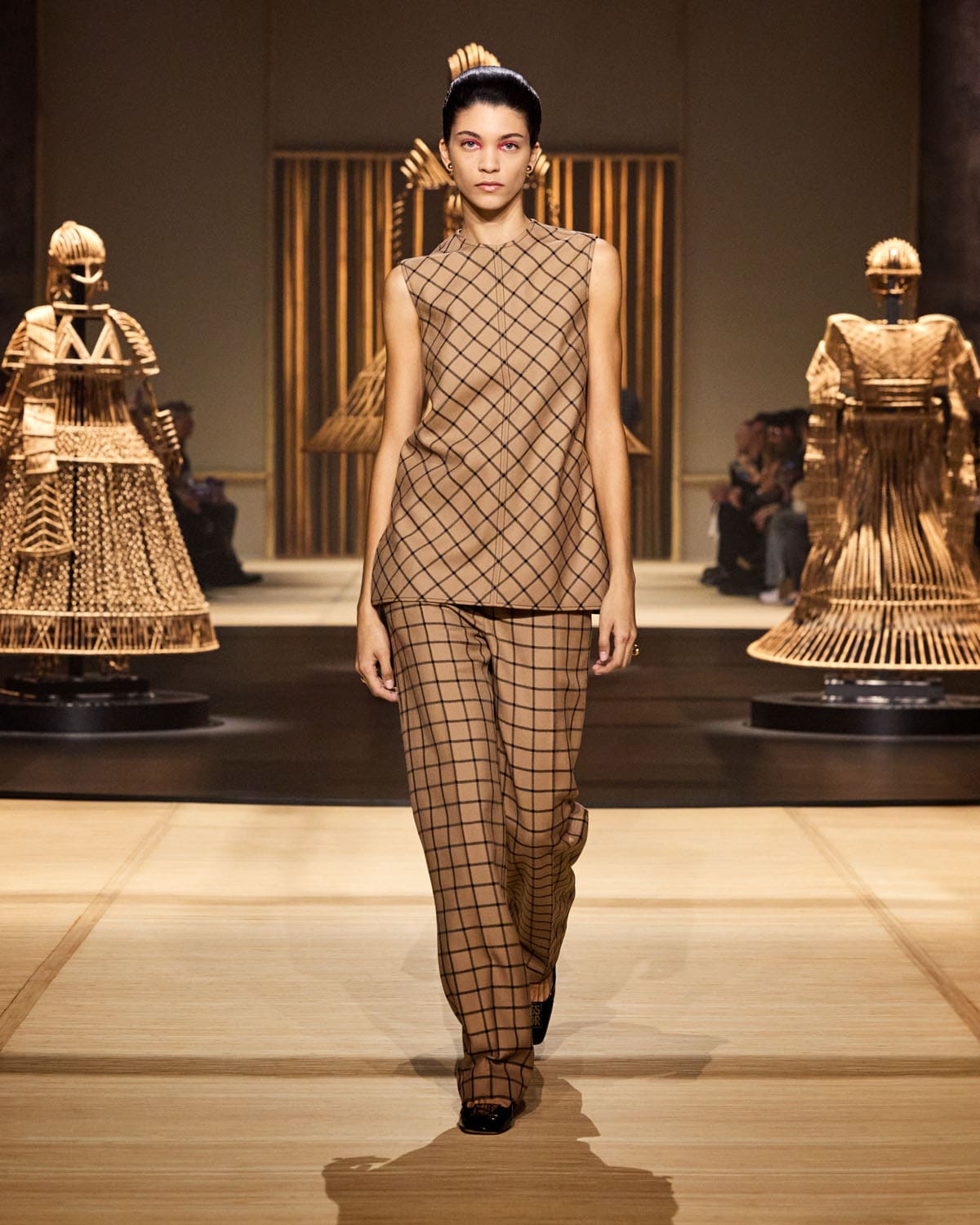 Dior Autunno Inverno 2024 2025 Donne Runway Magazine (44)