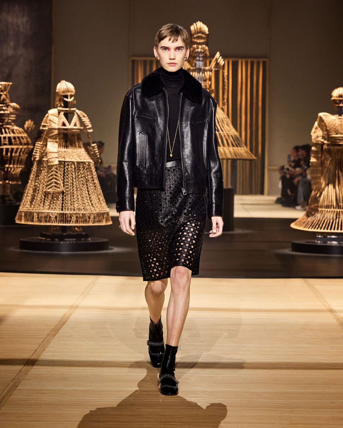 Dior Autunno Inverno 2024 2025 Donne Runway Magazine (50)