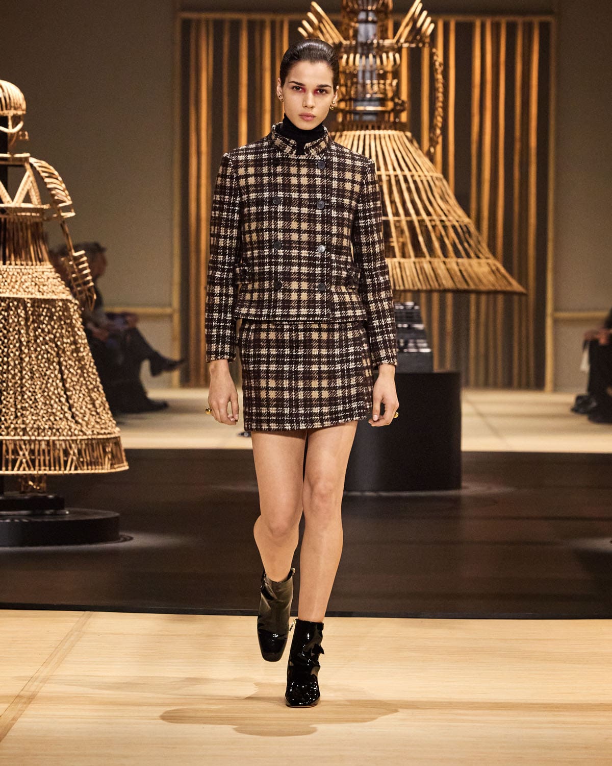 Dior Autunno Inverno 2024 2025 Donne Runway Magazine (52)