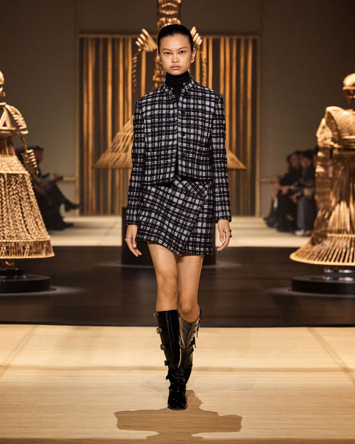 Dior Autunno Inverno 2024 2025 Donne Runway Magazine (53)
