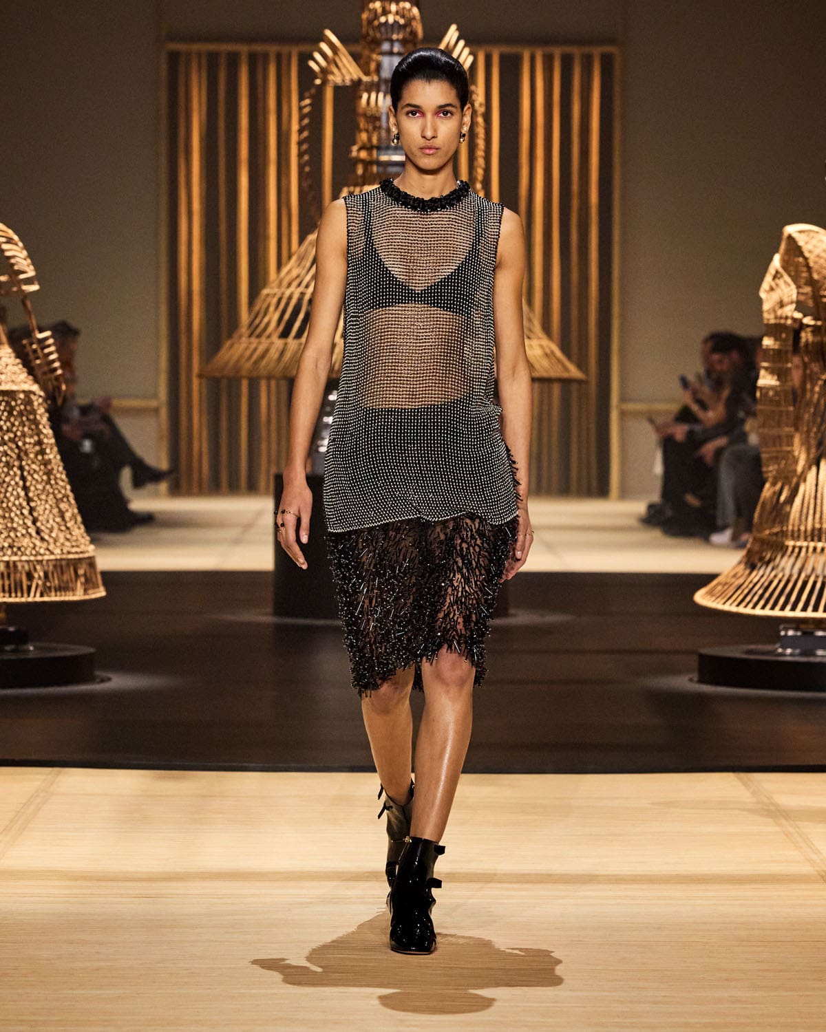Dior Autunno Inverno 2024 2025 Donne Runway Magazine (54)