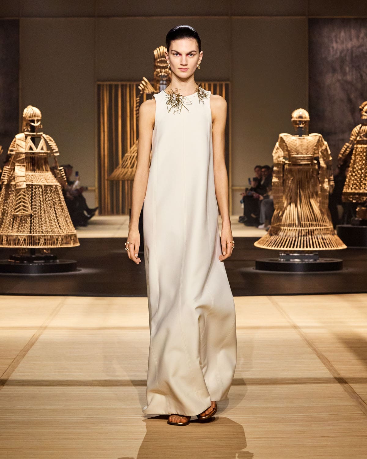 Dior Autunno Inverno 2024 2025 Donne Runway Magazine (68)