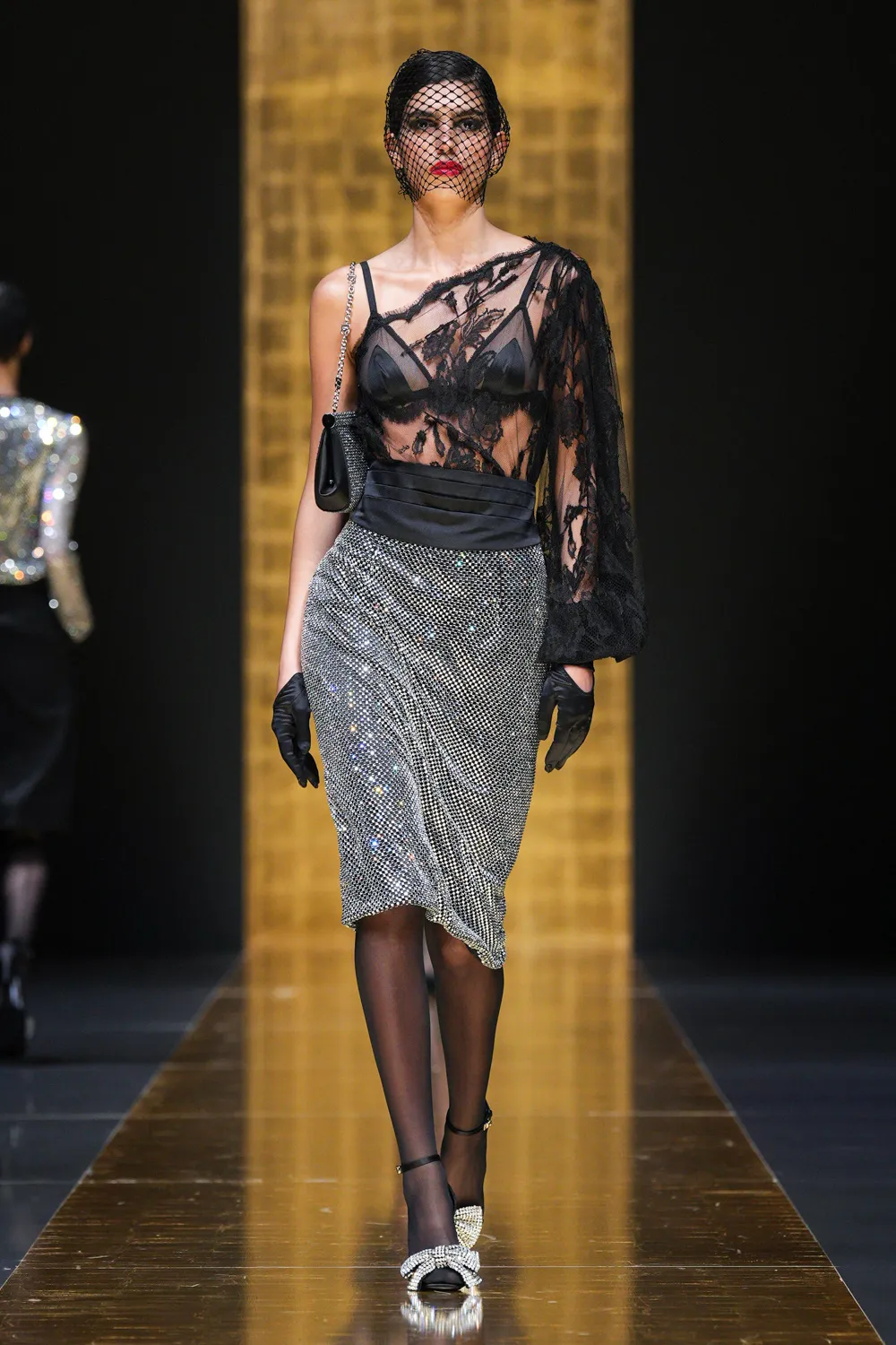 Dolce Gabbana Fall Winter 2024 2025 Runway Magazine (15)