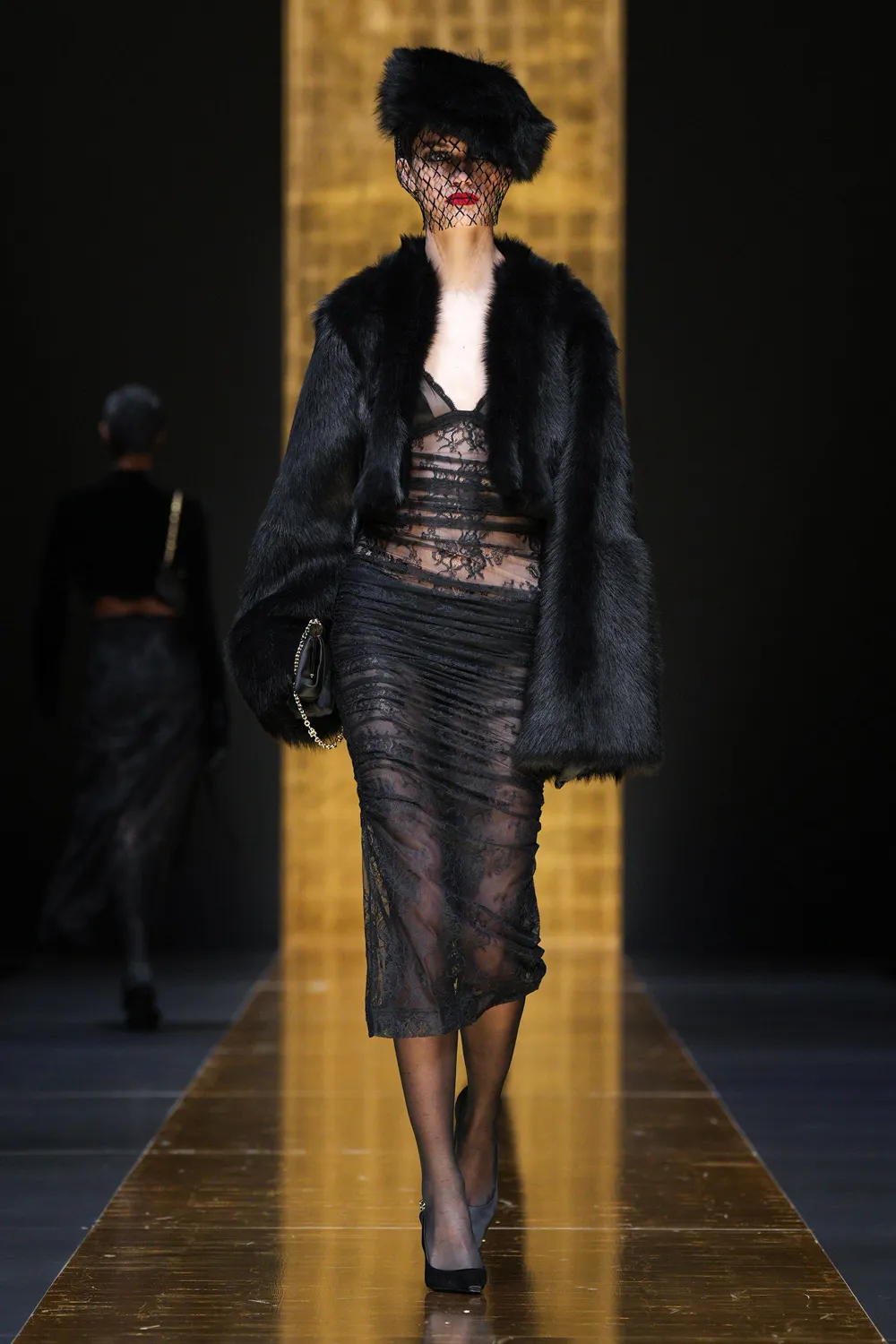 Dolce Gabbana Fall Winter 2024 2025 Runway Magazine (19)
