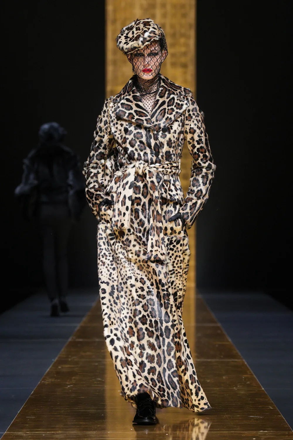 Dolce Gabbana Fall Winter 2024 2025 Runway Magazine (35)
