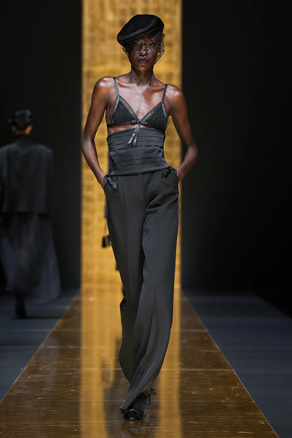 Dolce Gabbana Fall Winter 2024 2025 Runway Magazine (5)