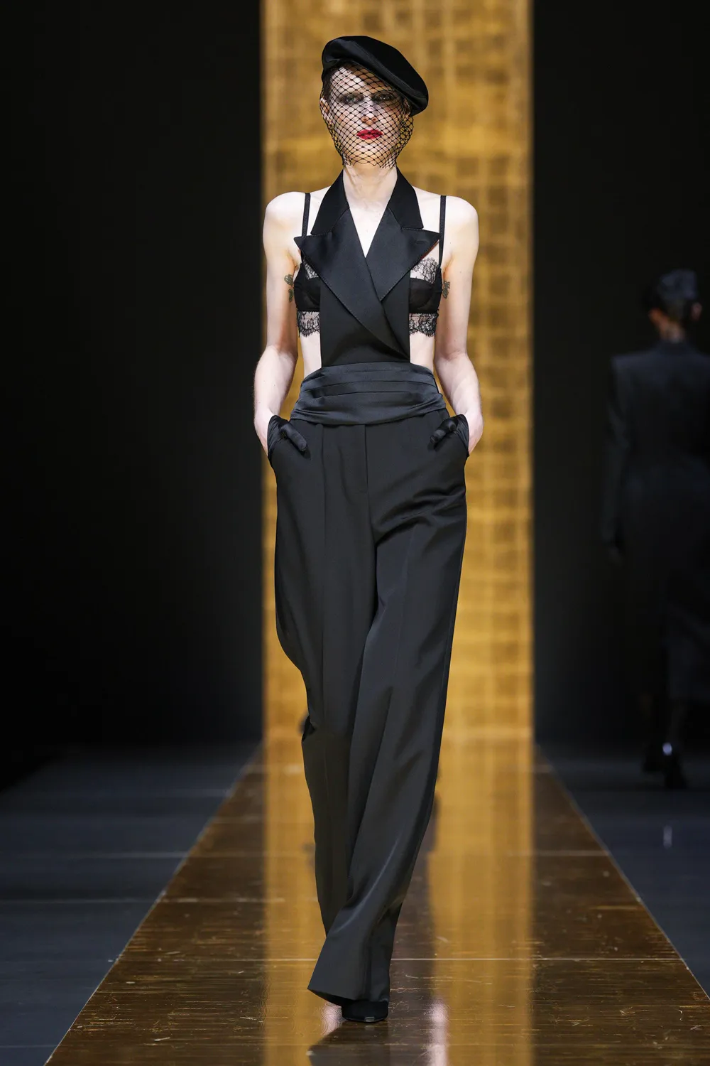 Dolce Gabbana Fall Winter 2024 2025 Runway Magazine (8)