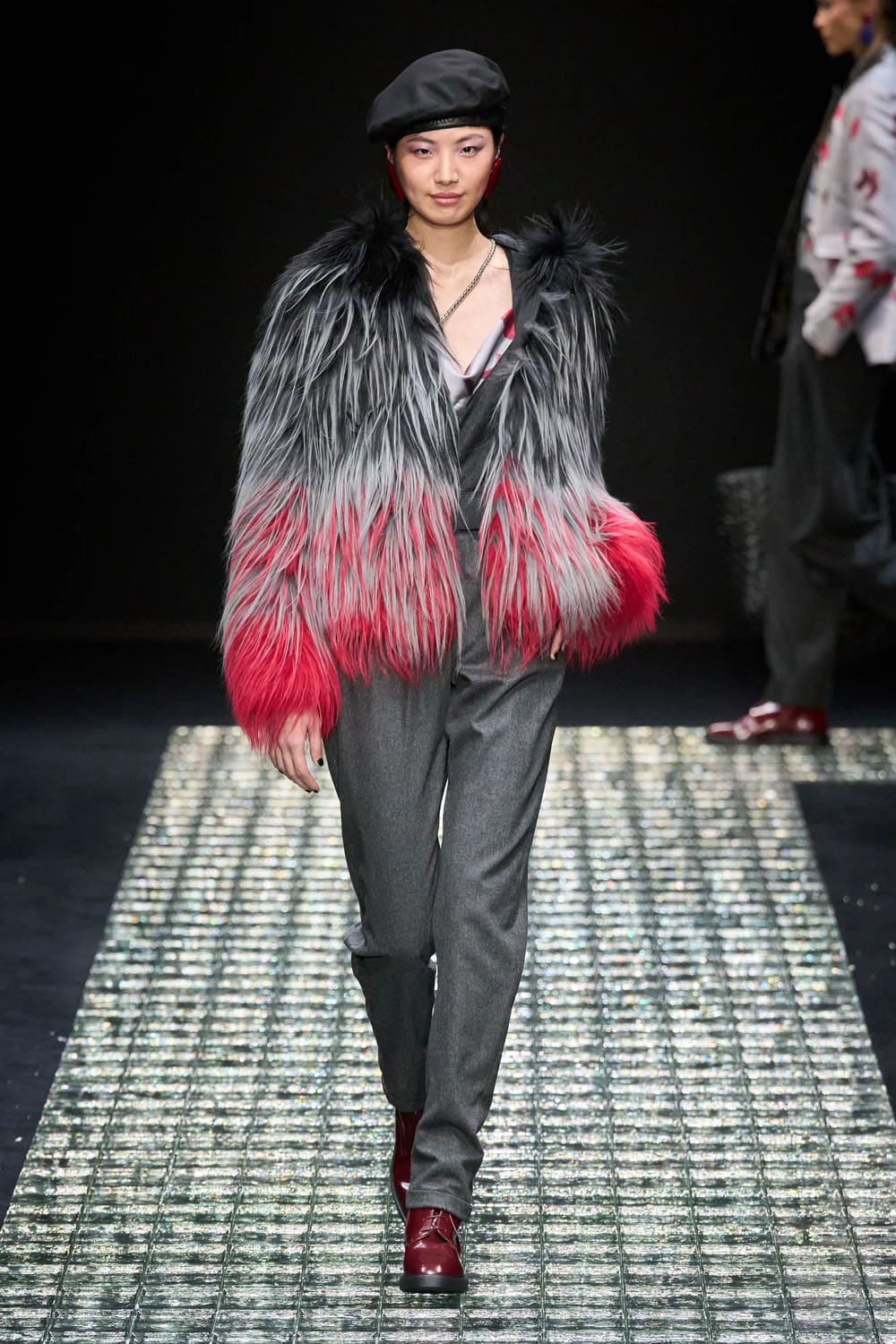 Emporio Armani Outono Inverno 2024 2025 Runway Revista (1)
