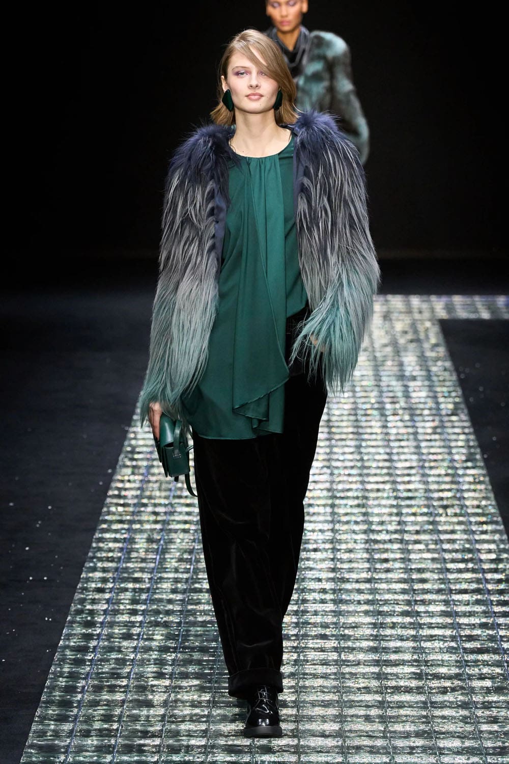 Emporio Armani Outono Inverno 2024 2025 Runway Revista (38)
