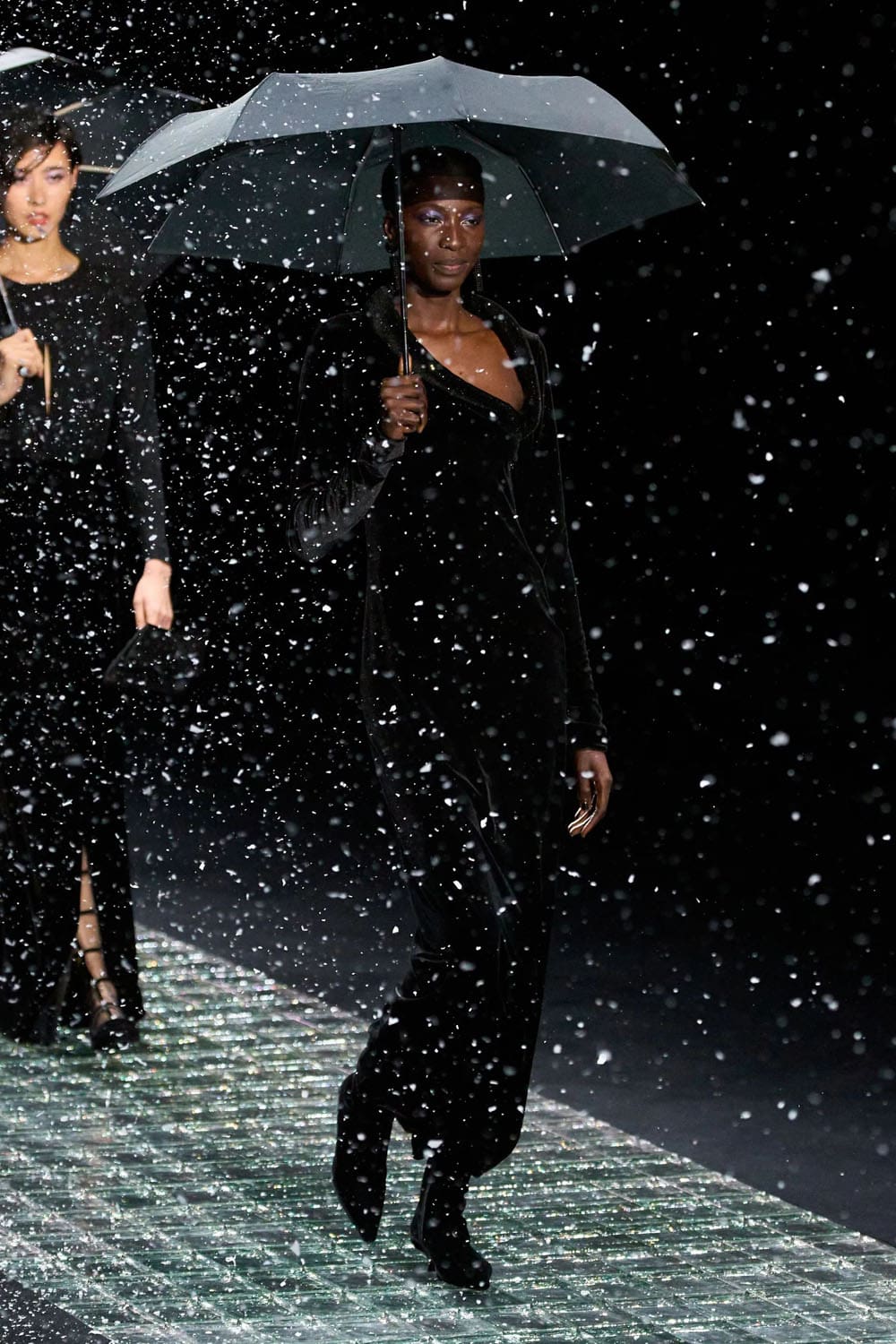 Emporio Armani Outono Inverno 2024 2025 Runway Revista (78)