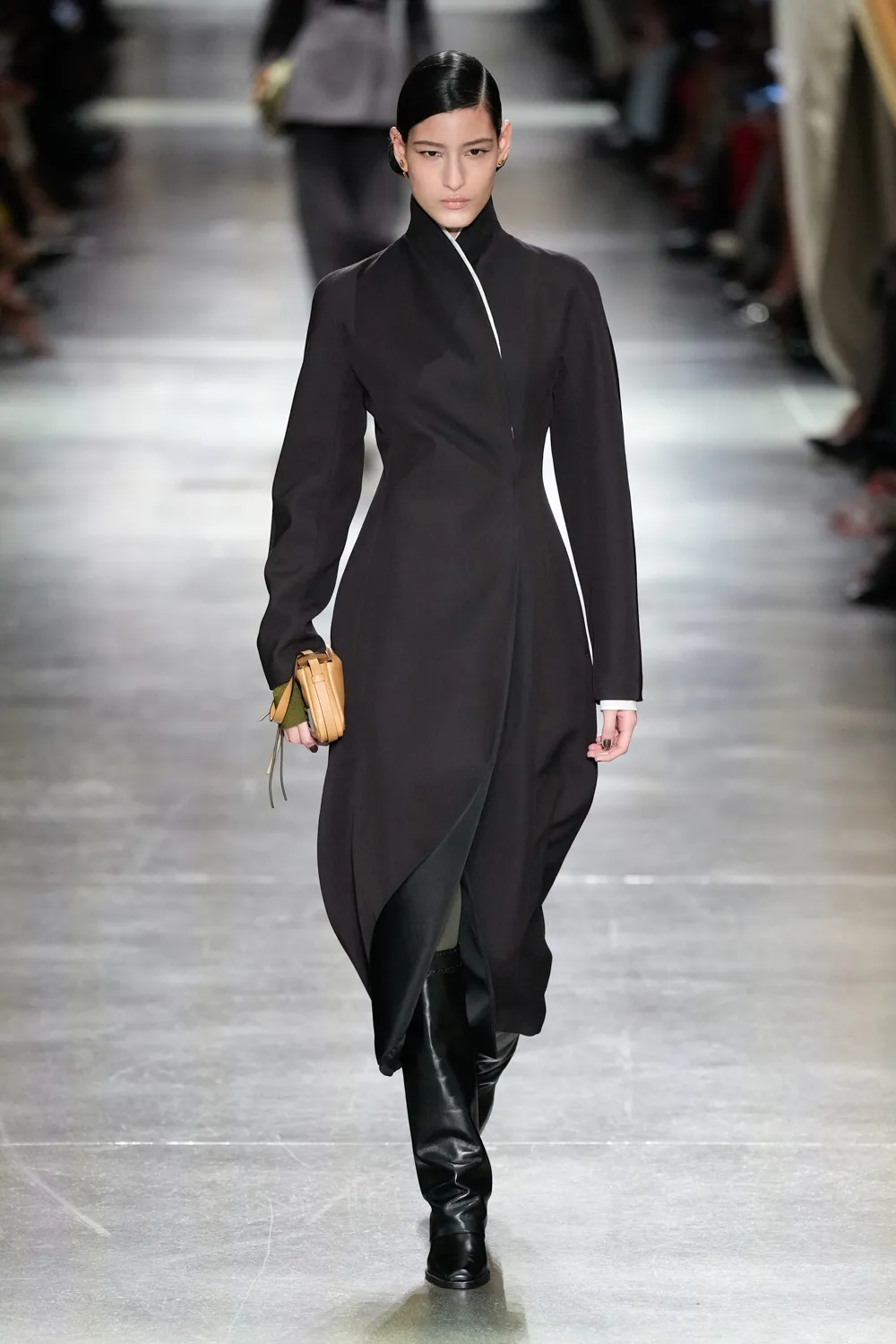 Fendi Outono Inverno 2024 2025 Runway Revista (1)