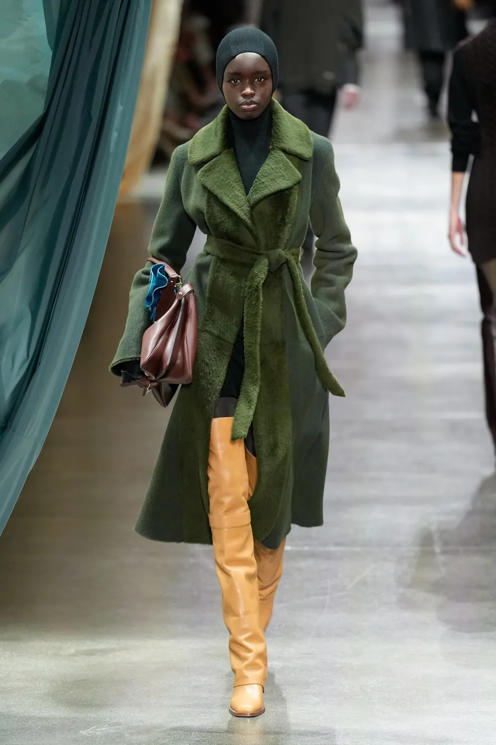 Fendi Outono Inverno 2024 2025 Runway Revista (14)