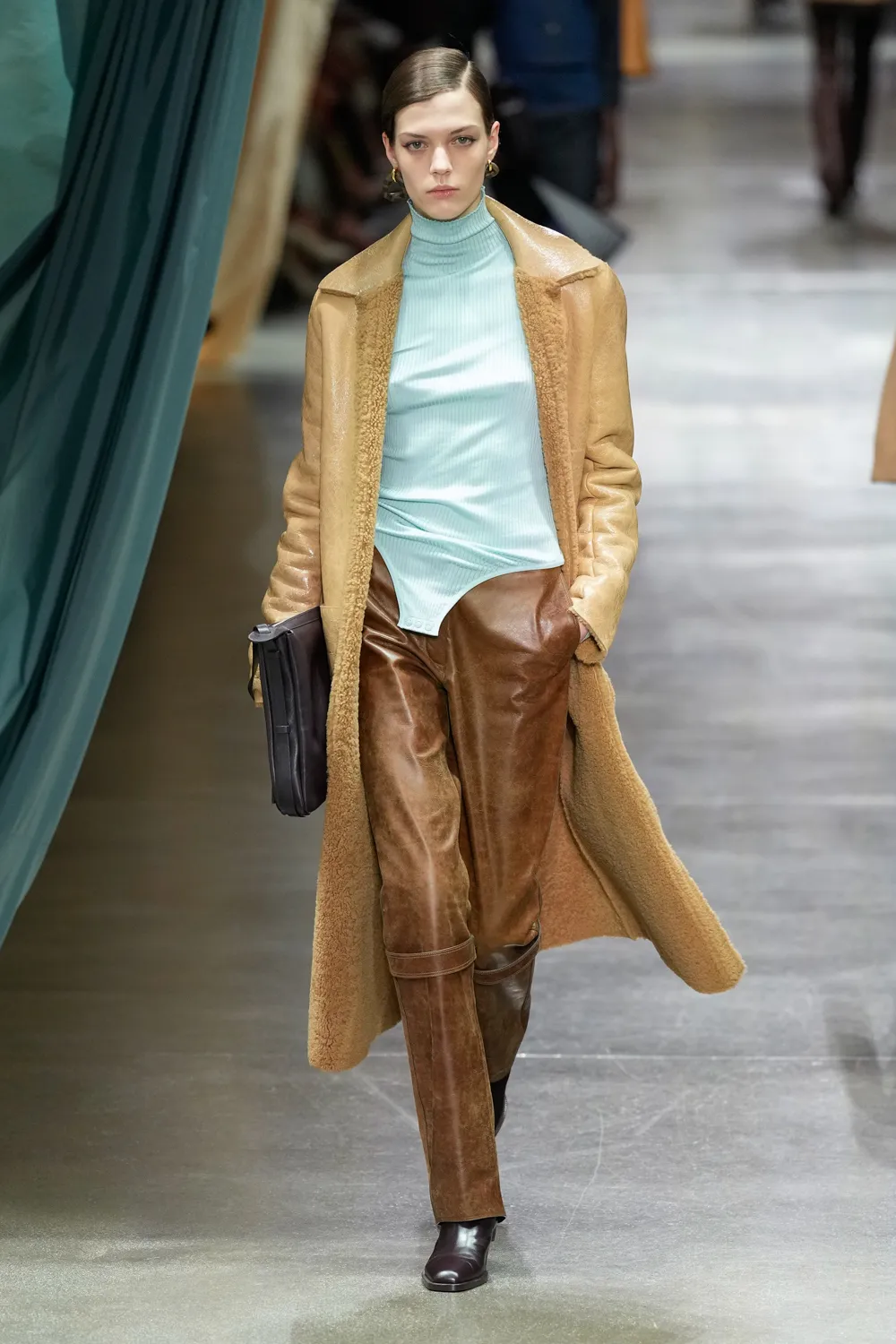 Fendi Outono Inverno 2024 2025 Runway Revista (22)