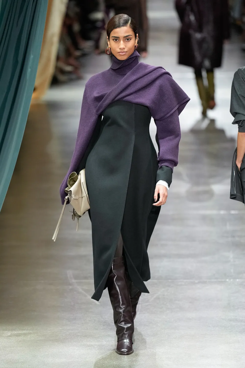 Fendi Outono Inverno 2024 2025 Runway Revista (38)