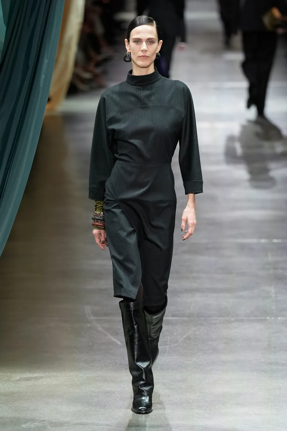 Fendi Outono Inverno 2024 2025 Runway Revista (4)