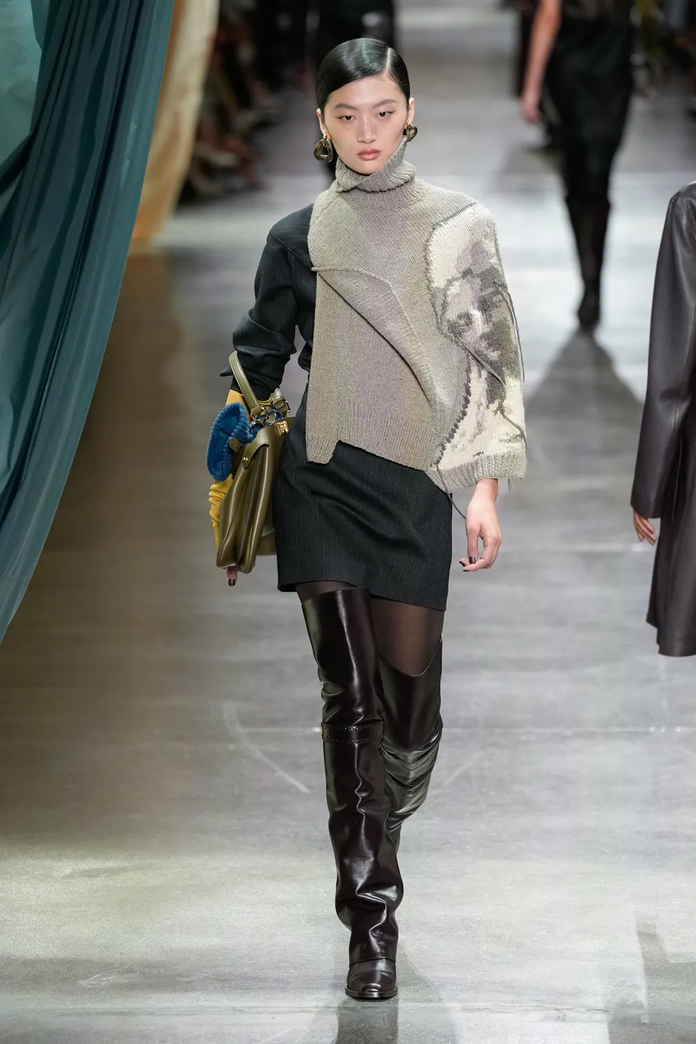 Fendi Outono Inverno 2024 2025 Runway Revista (44)