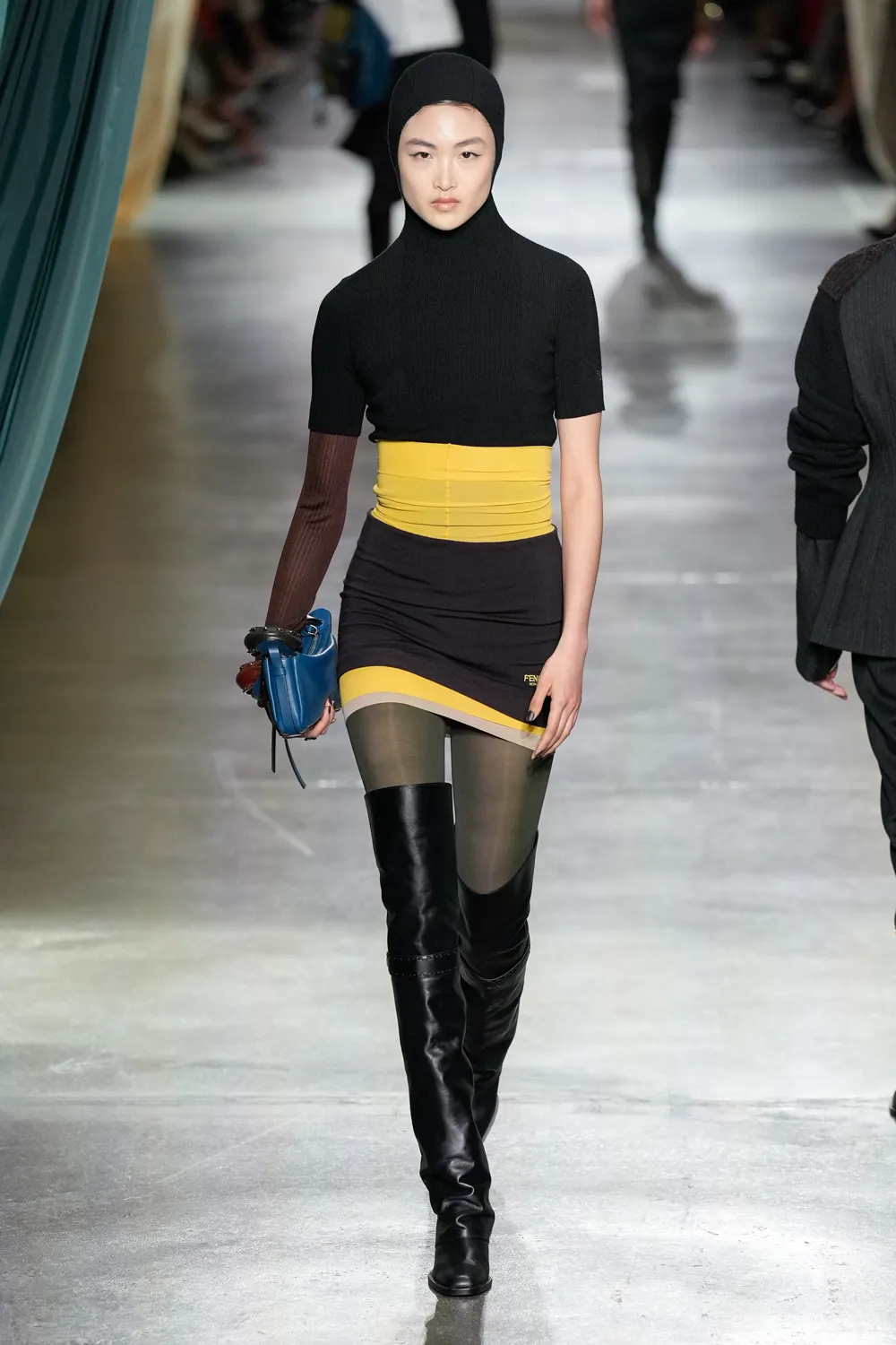 Fendi Outono Inverno 2024 2025 Runway Revista (6)