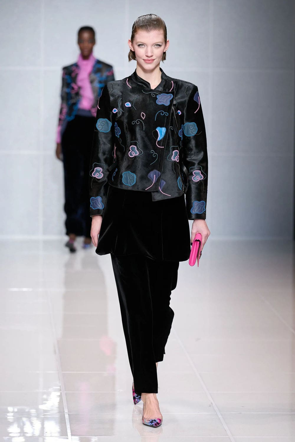 Giorgio Armani Autunno Inverno 2024 2025 Runway Magazine (28)