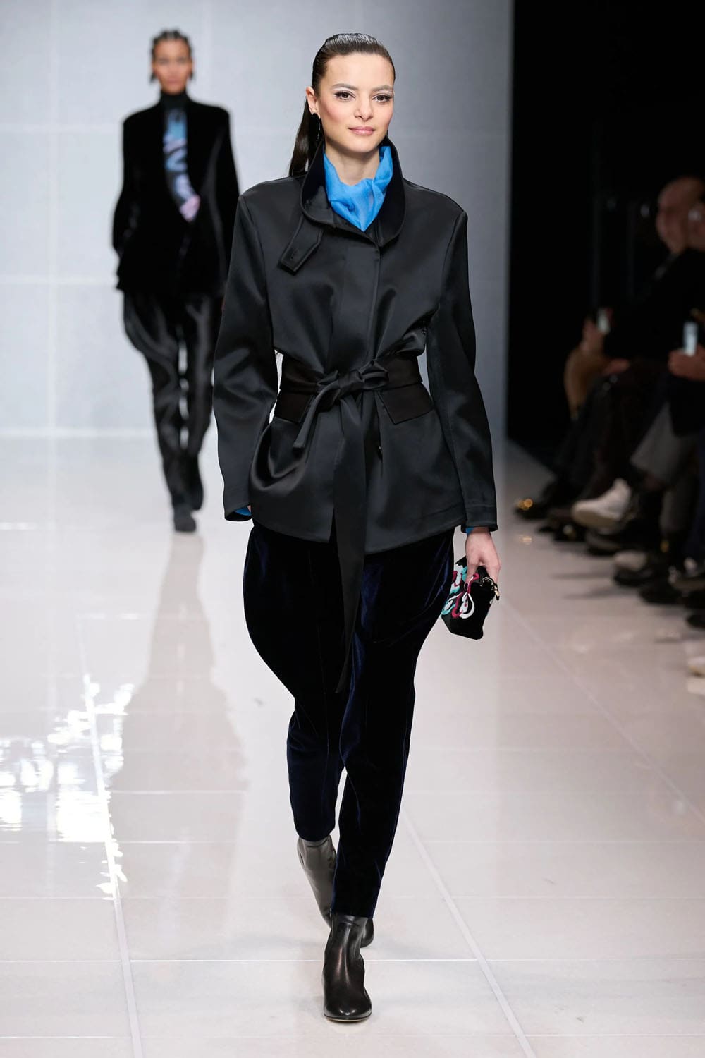 Giorgio Armani Autunno Inverno 2024 2025 Runway Magazine (35)