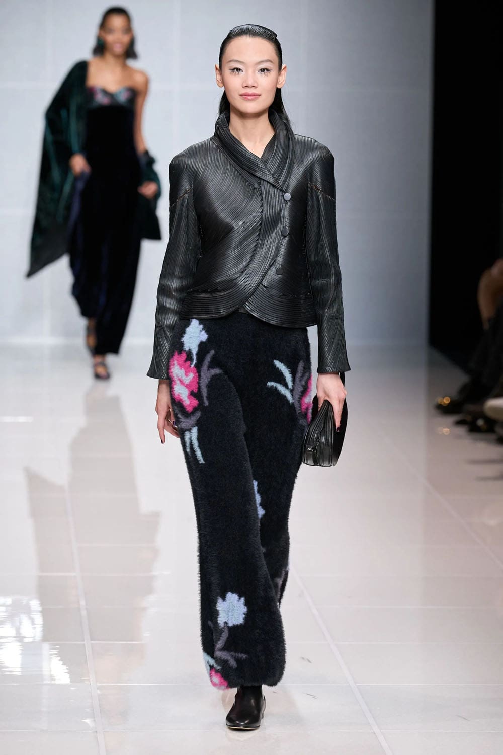Giorgio Armani Autunno Inverno 2024 2025 Runway Magazine (39)