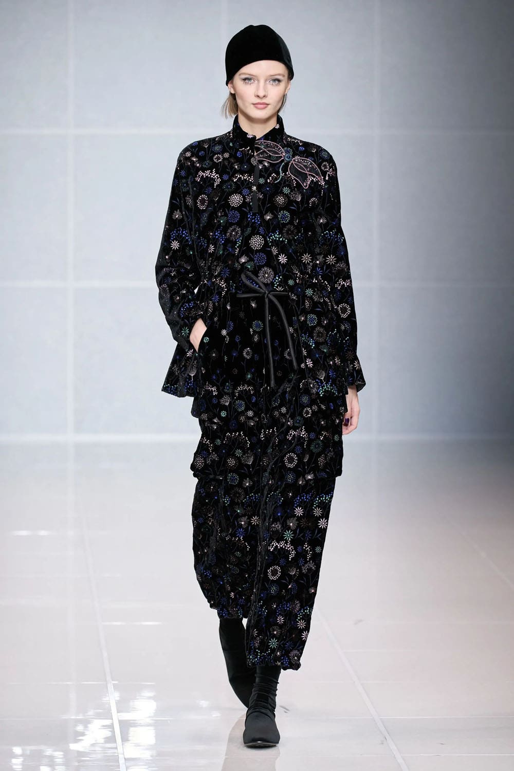 Giorgio Armani Autunno Inverno 2024 2025 Runway Magazine (44)
