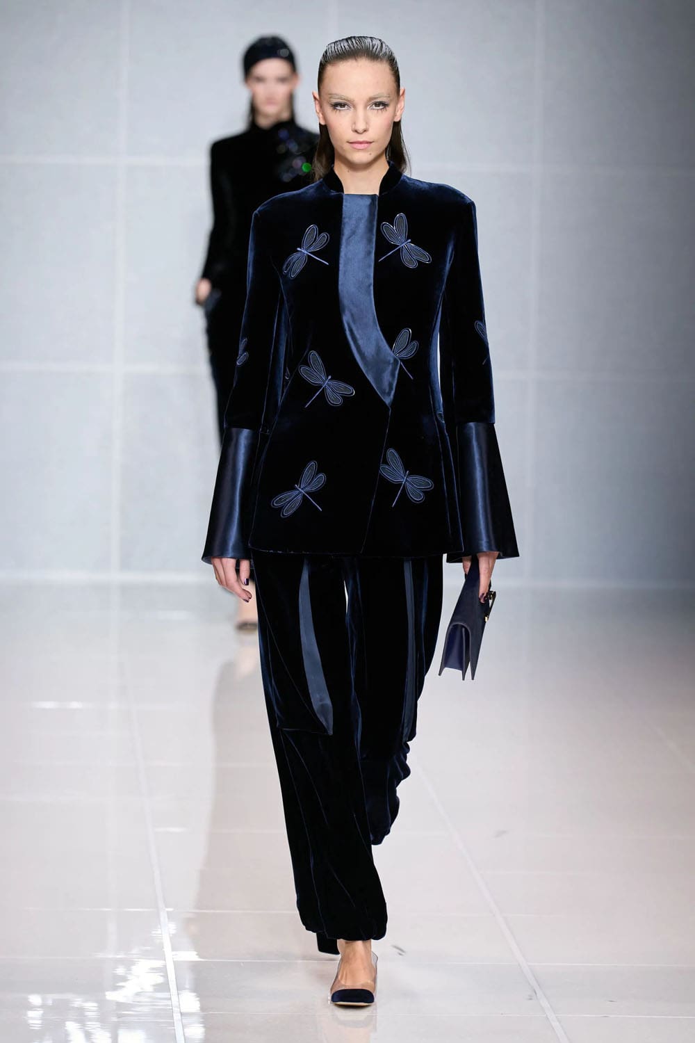 Giorgio Armani Autunno Inverno 2024 2025 Runway Magazine (50)