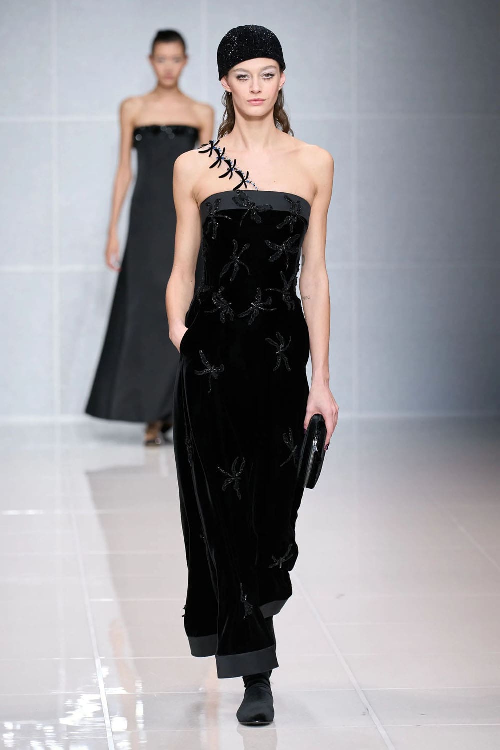 Giorgio Armani Autunno Inverno 2024 2025 Runway Magazine (52)