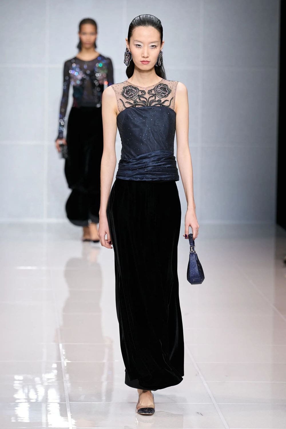 Giorgio Armani Autunno Inverno 2024 2025 Runway Magazine (56)