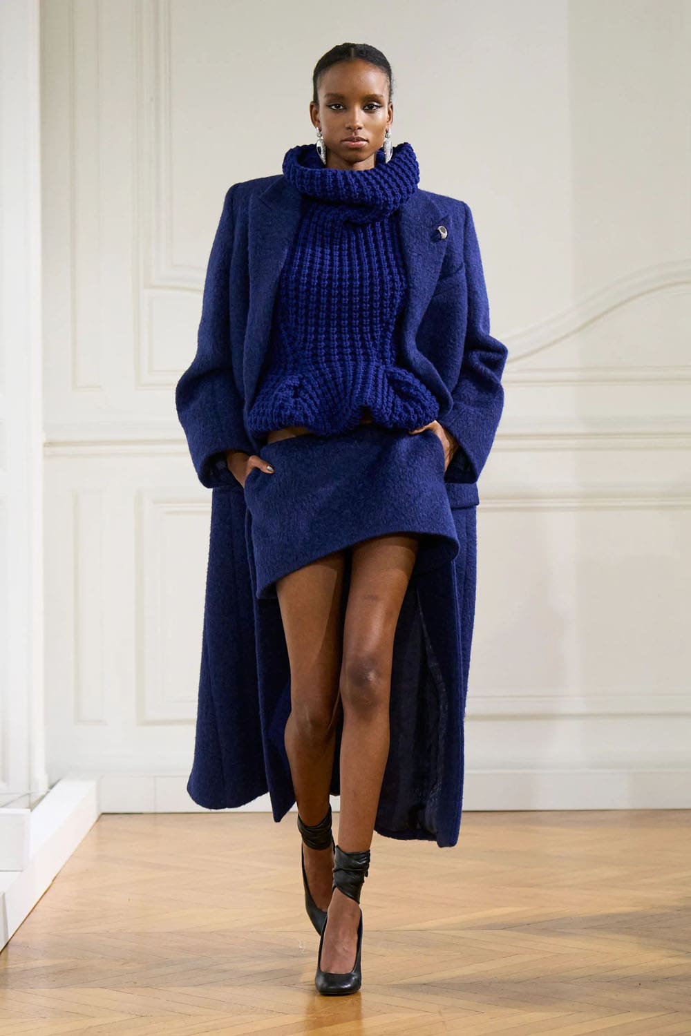 Givenchy Fall 2024 Fall Winter 2024 2025 Runway Magazine (21)