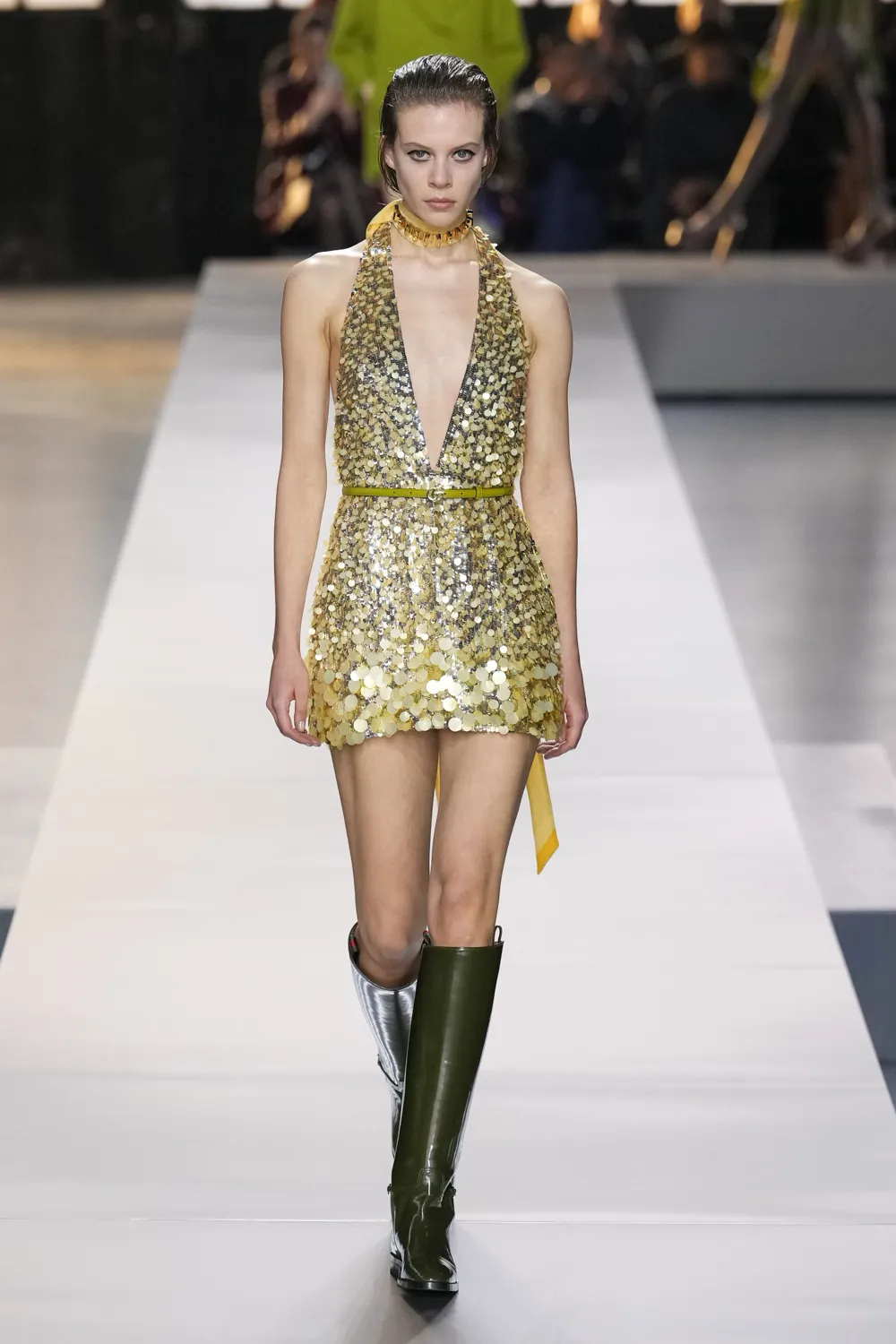 古驰 (Gucci) 秋冬 2024 2025 Runway 杂志(16)