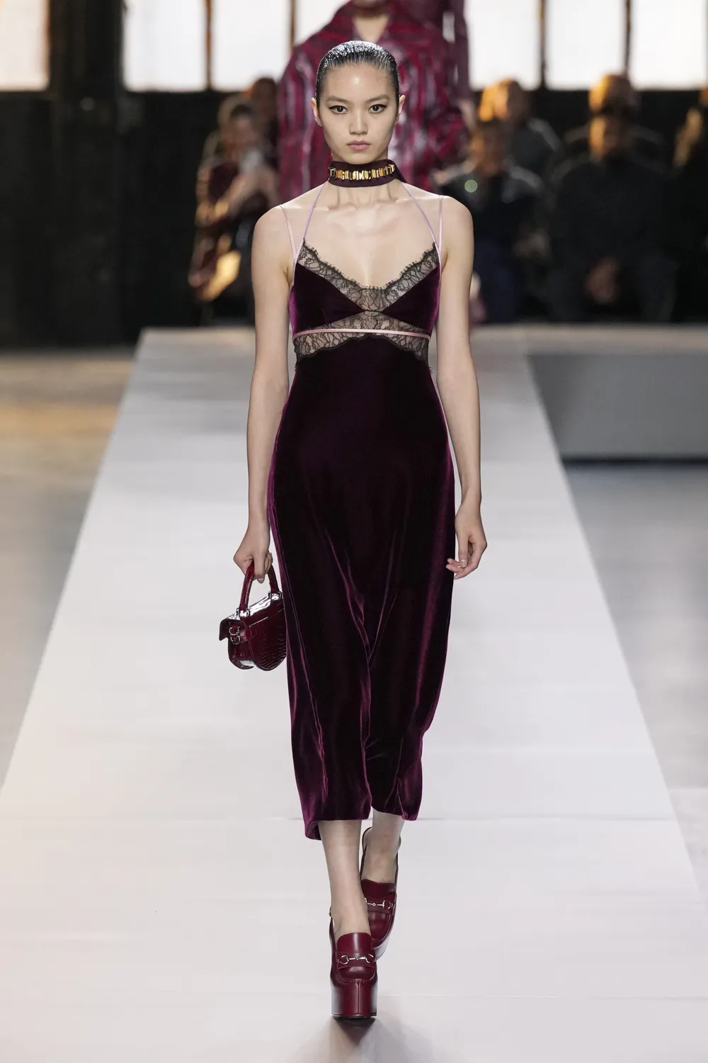 古驰 (Gucci) 秋冬 2024 2025 Runway 杂志(22)