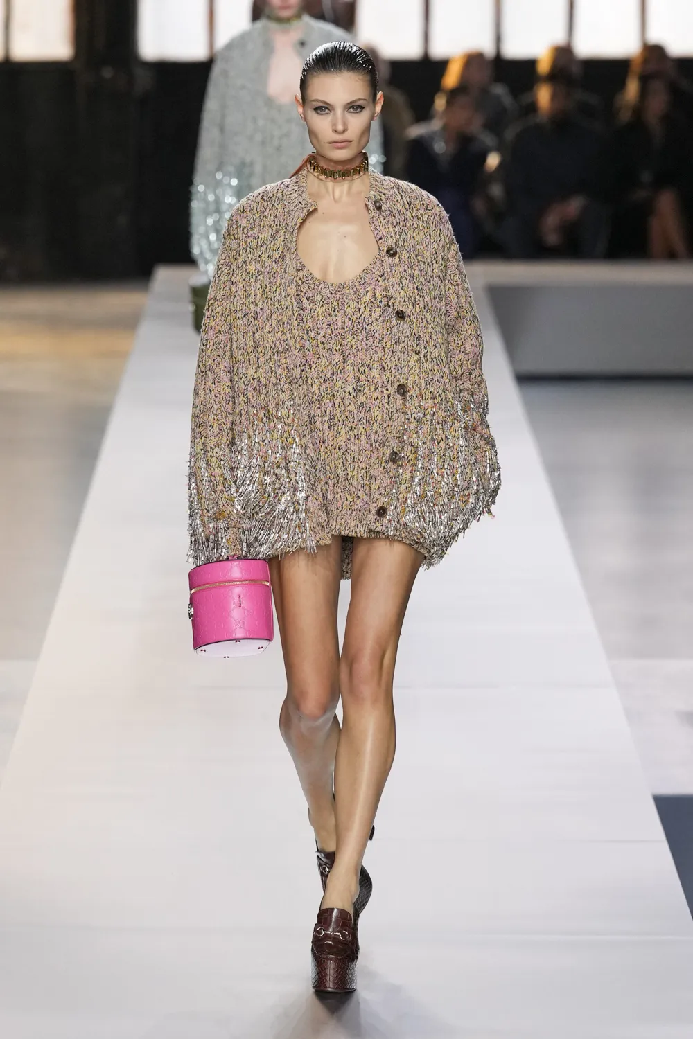 古驰 (Gucci) 秋冬 2024 2025 Runway 杂志(42)