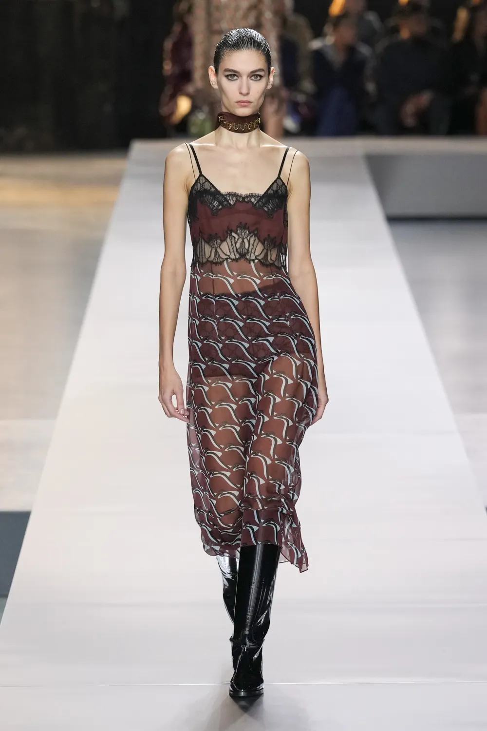 古驰 (Gucci) 秋冬 2024 2025 Runway 杂志(45)