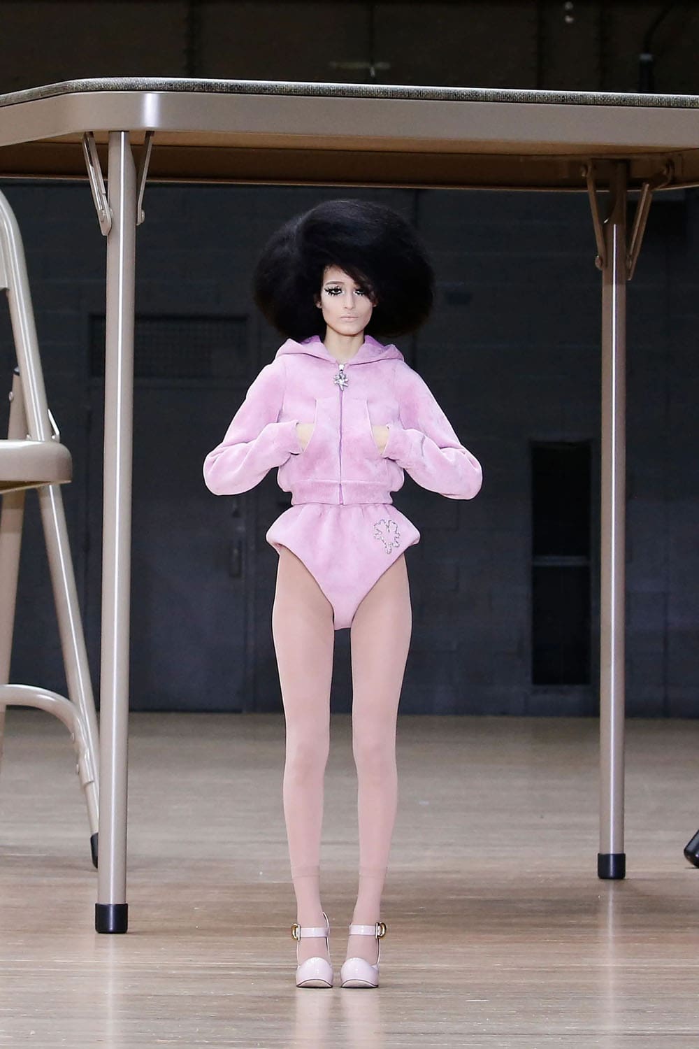 Marc Jacobs Spring Summer 2024 40 years of Marc Jacobs Runway Magazine (17)