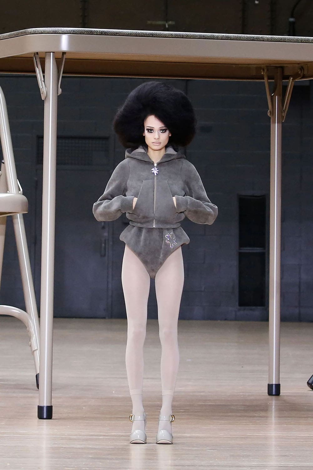 Marc Jacobs Spring Summer 2024 40 years of Marc Jacobs Runway Magazine (19)