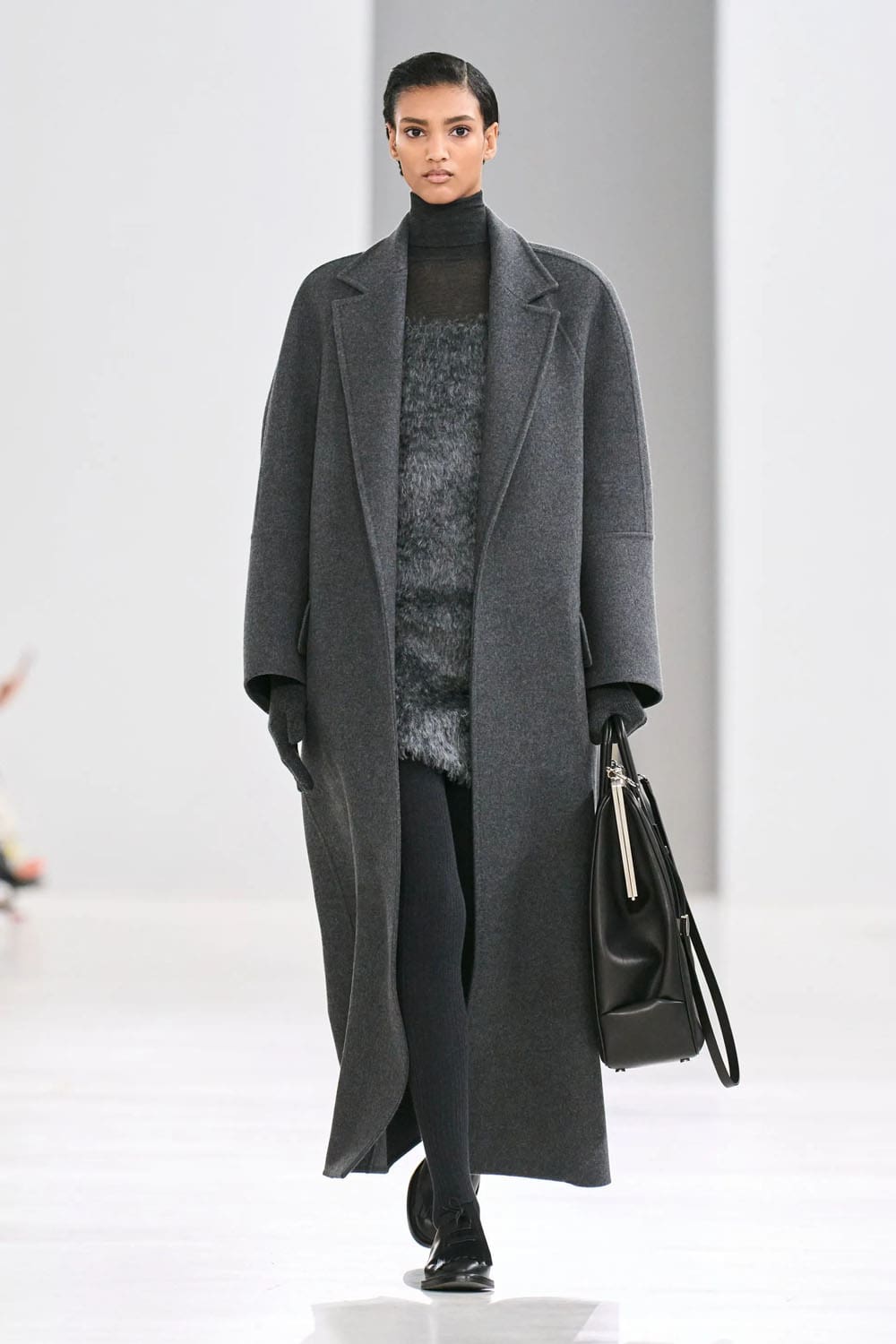 Max Mara 秋冬系列 2024 2025 Runway 杂志(11)
